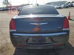 کرایسلەر 300